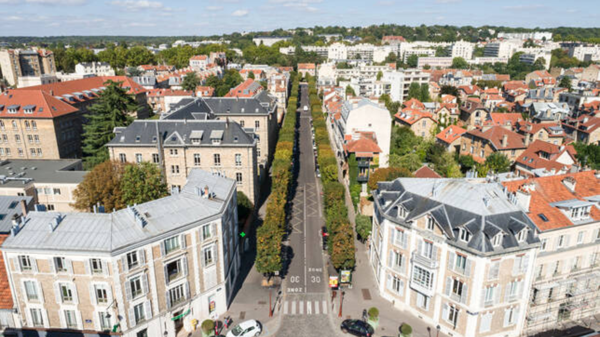 Montreuil : entre authenticité et renouveau, le quartier qui monte à Versailles